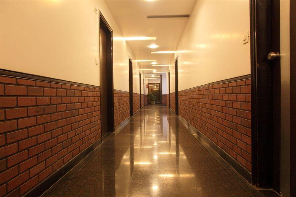 Hotel Lohmod At National Highway 8 - Free Airport Transffer New Delhi Exterior photo