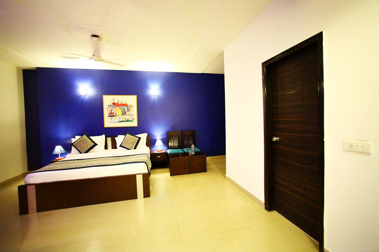 Hotel Lohmod At National Highway 8 - Free Airport Transffer New Delhi Exterior photo
